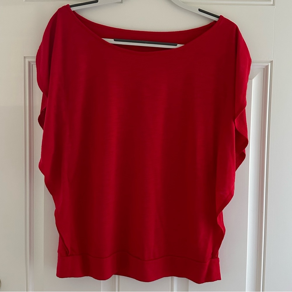 Loft Flutter Sleeve Scoop Neck Tee Size Med